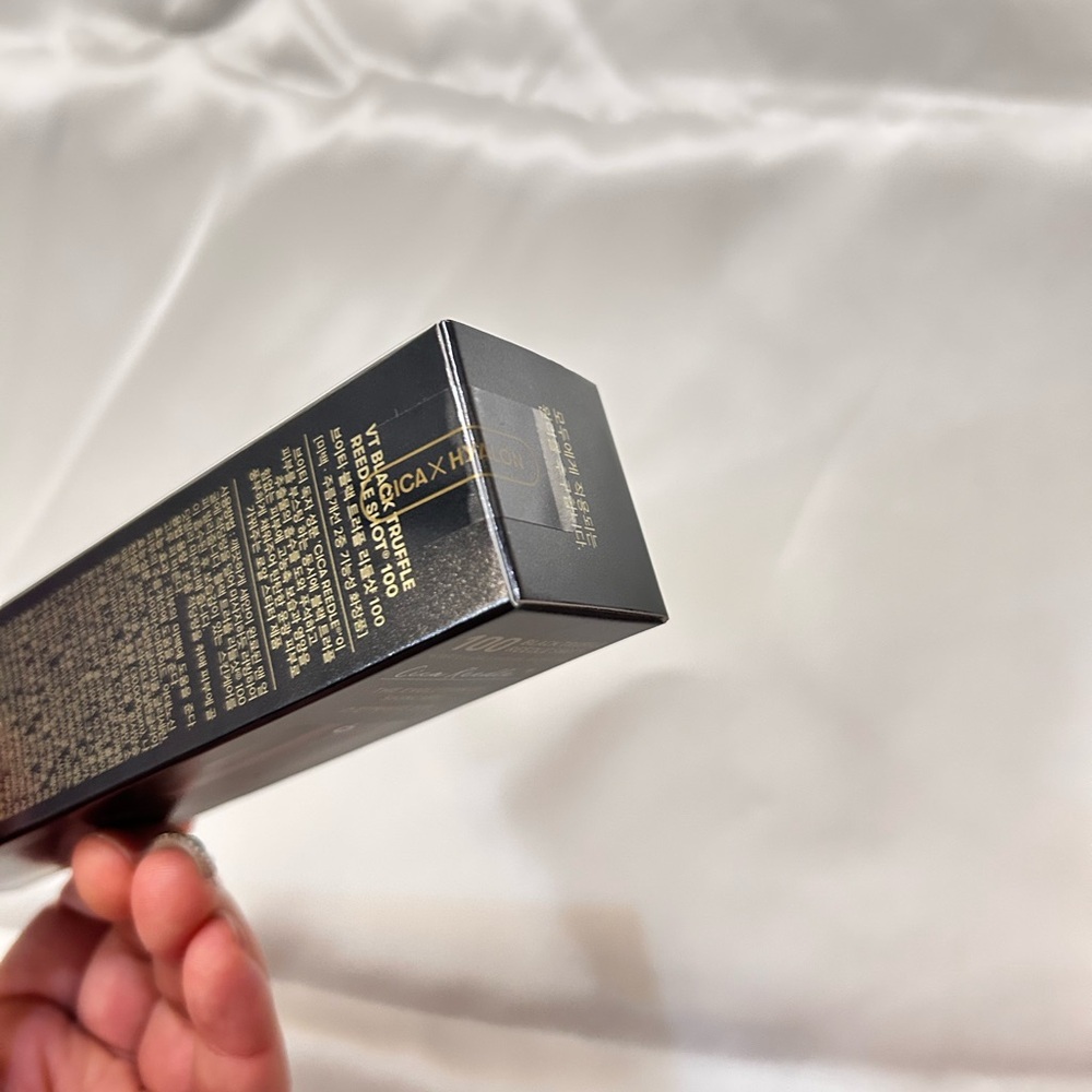 VT cosmetics Reedle shot essence bundle - Picture 8 of 16